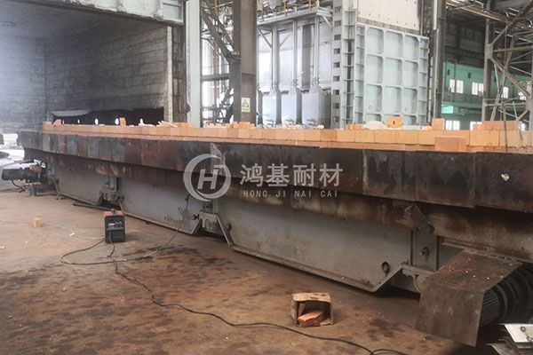 臺(tái)車式鍛造加熱爐施工